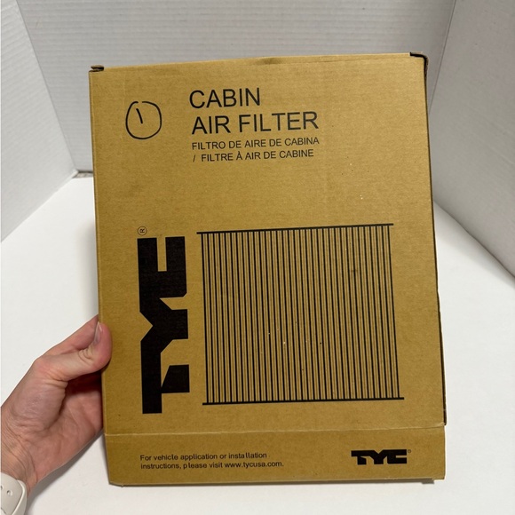 NEW TYC Cabin Air Filter 800180C 
TYC# 800180C
Cabin Air Filter - Picture 1 of 4